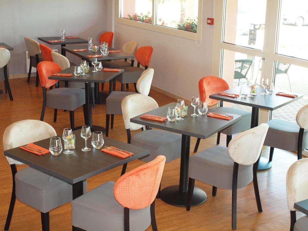 Brit Hotel Les Evens Saint-Saturnin (Sarthe) Quarto foto